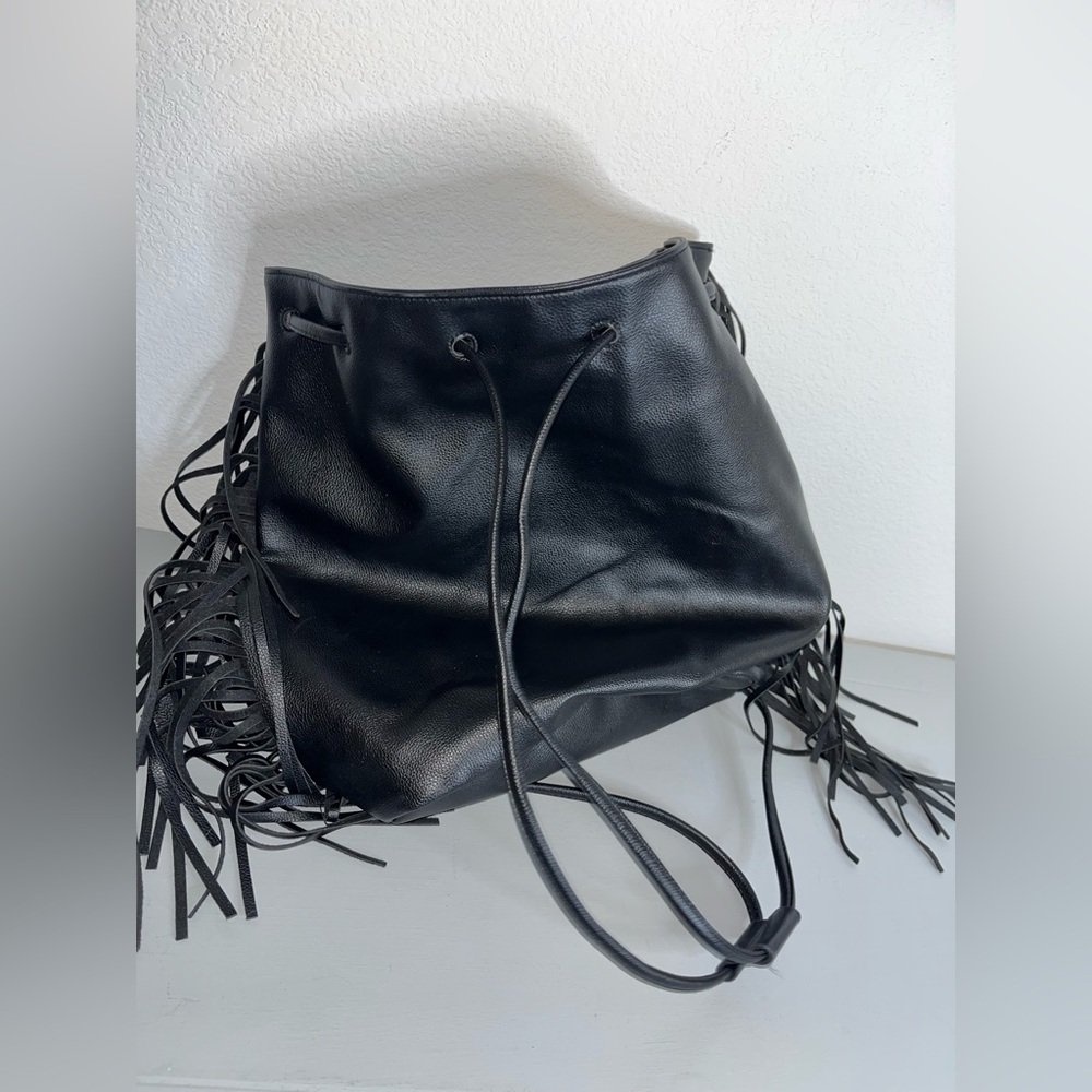Victoria's Secret Fringe Bucket Bag Drawstring Black Faux Leather Large NWOT - Picture 14 of 16